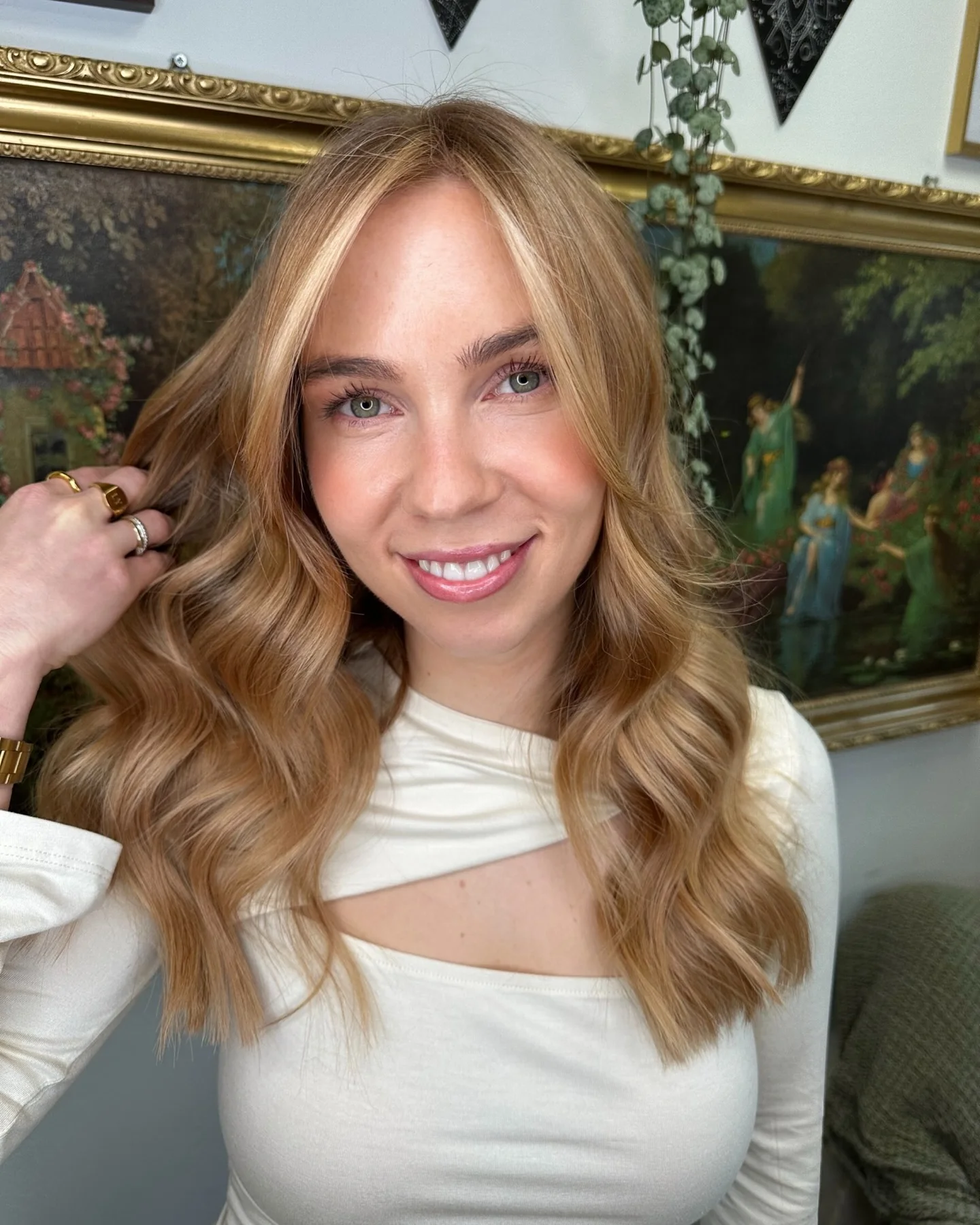 chest wavy honey layers shown as a hairstyles for going out idea