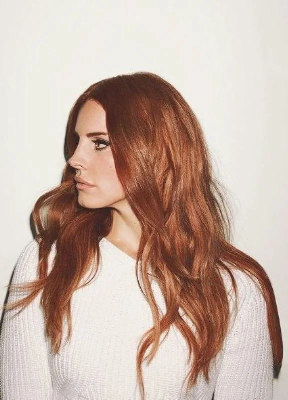 Photo showing long wavy hair, with the hairstyle clearly visible.