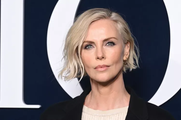 chin straight chestnut bob shown as a low maintenance haircuts for fine hair idea, featuring volume through the low volume